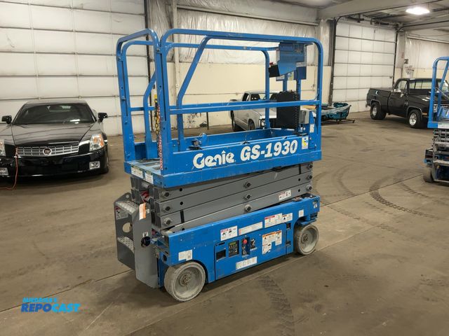 Lot 2-44733 - 2019 Genie GS-1930 Scissor Lift