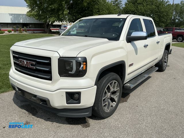 Lot 2-49806 - 2014 GMC Sierra SLT Crew Cab Standard Box Pickup Truck 4x4