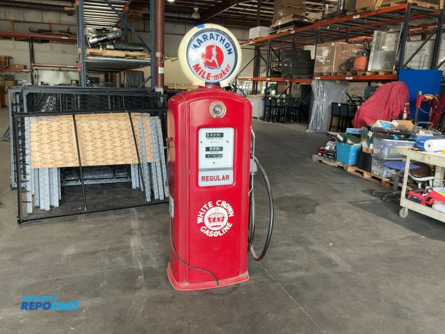 Lot 2-15307 - Vintage Marathon Gas Pump