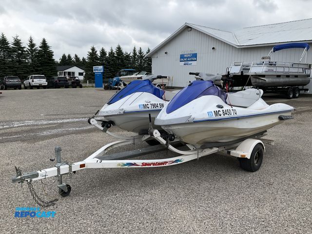 Lot 2-61751 - 2006 and 2009 Yamaha WaveRunner VX 10' 6" Jet Ski