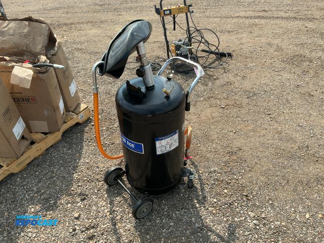 Lot 2-20421 - Graco Oil Ace HF25A Oil Drain with Pneumatic Oil Excavation System, on wheels, damaged- drain tub be...