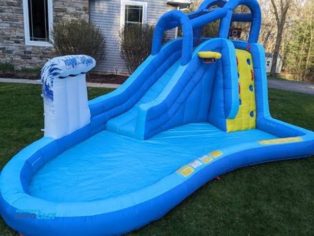Lot 2-93460 - Lot of (1) Banzai Surf N' Splash Water Park - 61799