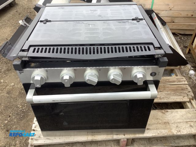 Lot 2-60882 - Furrion FGR21G3MA1B-SG 3-Burner RV Gas Oven Range