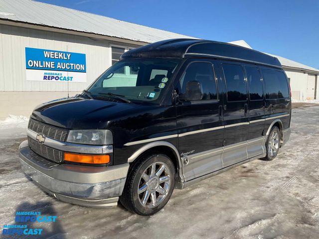 Lot 2-60862 - 2006 Chevrolet Express G1500 1500 Cargo Van AWD