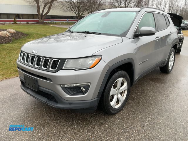 Lot 2-43679 - 2020 Jeep Compass Latitude 4WD SUV 4x4