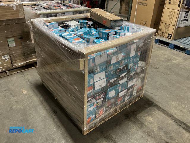 Lot 2-94781 - Large crate of LED lights. Primarily Ecosmart 125W soft white and HALO 4” cables spray down lights, ...