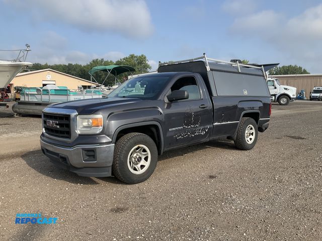 Lot 2-40212 - 2015 GMC Sierra Regular Cab Long Box Pickup Truck RWD