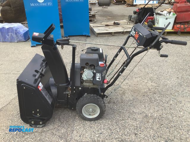 Lot 2-35417 - Sno-Tek Storm Force (920404) Self-Propelled Snow Blower