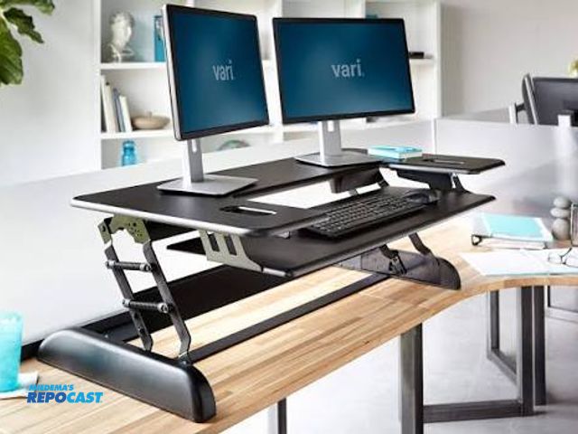 Lot 2-67558 - varidesk cube plus 48 adjustable height desk