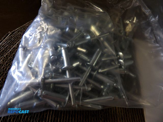 Lot 2-58206 - Lot of (2000) new Blind Rivets, 2" lengh1/4 inch dia, 35/64 body Lg open end, DOME # 5NPH5