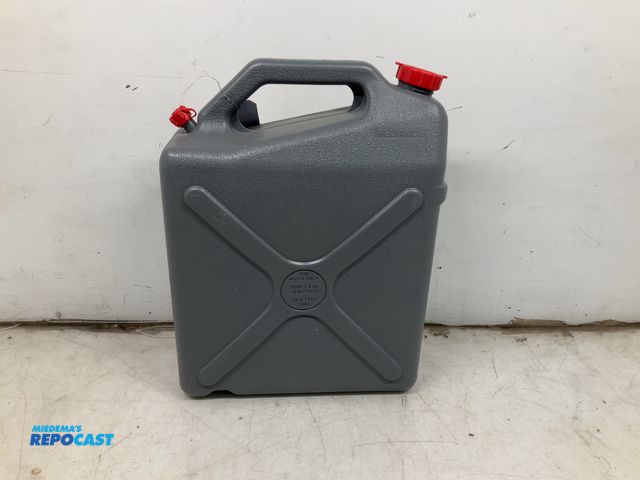 Lot 2-15645 - Reliance 6 gallon water jug
