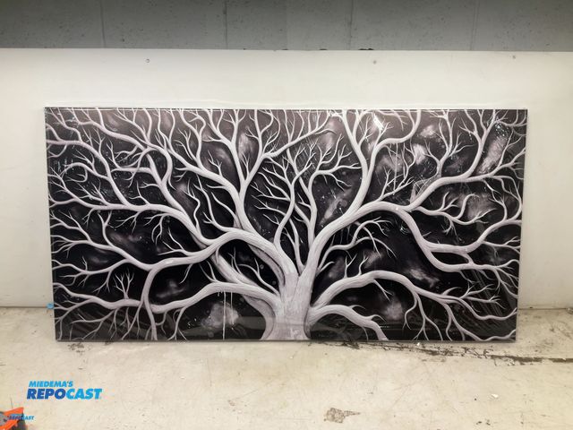 Lot 2-94457 - New Large canvas wall art, 30” x 60”