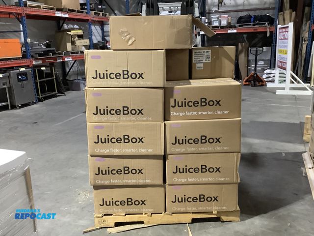 Lot 2-34949 - Skid lot of assorted boxes of Enel JuiceBox 32 amp residential plug in