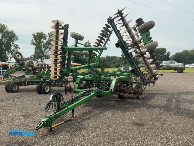 Lot 2-30451 - John Deere 637 ROCKDISK Towable Disk