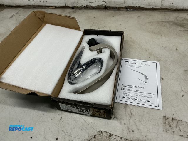 Lot 2-76309 - Wovier Bath Faucet (silver)