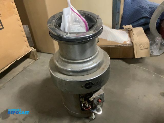 Lot 2-93693 - Insinkerator Garbage Disposal Model: SS-150 208/230/469 Volts 60Hz