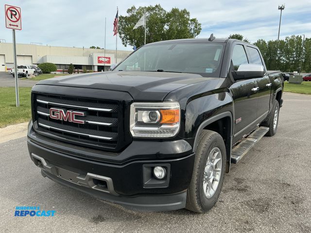 Lot 2-75201 - 2015 GMC Sierra 1500 SLE Crew Cab Standard Box Pickup Truck 4x4