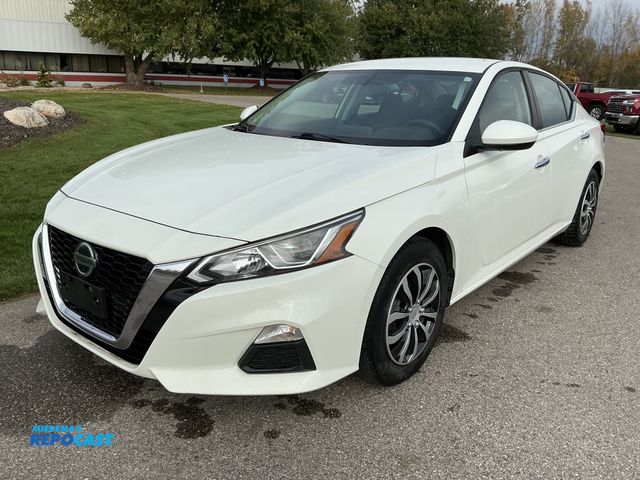 Lot 2-44678 - 2020 Nissan Altima Sedan FWD