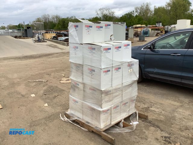 Lot 2-34882 - Eternabond EB-RVG020-100NS RV seal, 2”x100’ gray