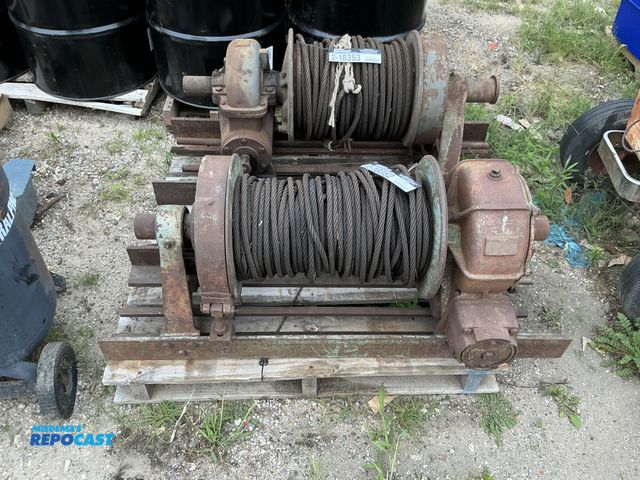 Lot 2-18352 - Braden M-9-18B MS9 Series 30,000 LB PTO Winch. Tow Truck, Oil Field