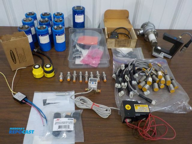 Lot 2-23634 - (49) Electrical items - sensor, capacitors, fife, ultra sonic sensor...