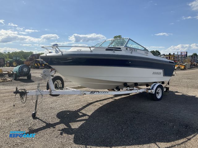 Lot 2-34561 - 1989 Rinker V190 18’ 11” Cuddy Cabin Boat