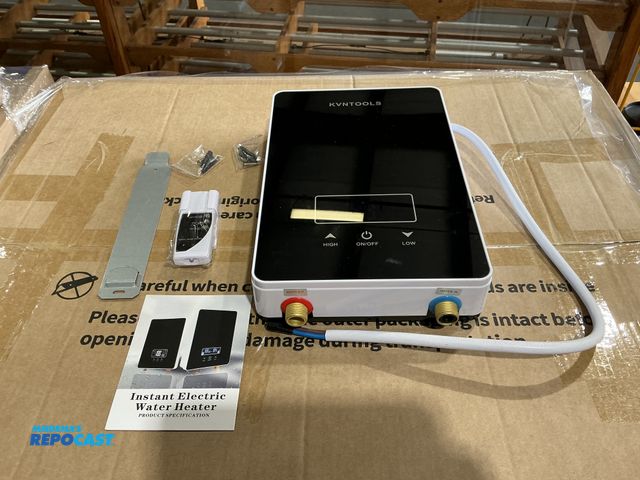 Lot 2-37172 - KVNTOOLS YF-002AA 220-240V 6500W Instant electric water heater