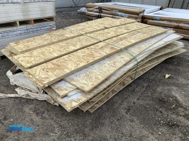 Lot 2-73167 - Skid lot of assorted sized ply wood boards and sheets most just over 8’ long