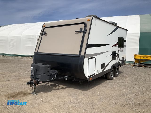 Lot 2-30115 - 2017 Travel Star 186RD Camper Travel Trailer