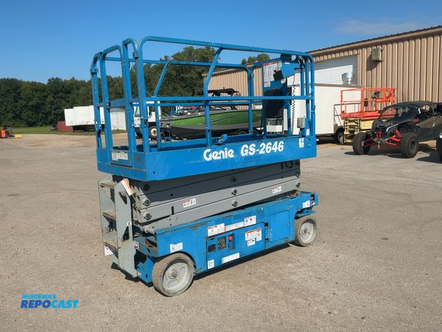Lot 2-40523 - 2016 Genie GS-2646 Scissor Lift