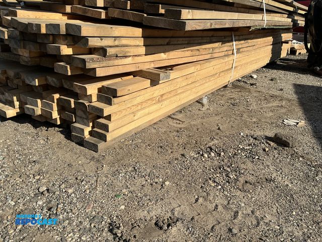 Lot 2-96326 - Lot of lumber