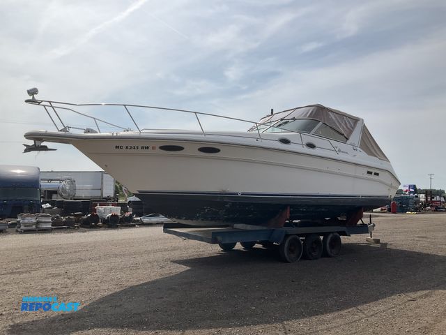 Lot 2-30158 - 1994 Sea Ray Sundancer 330 32’ 10” Cuddy Cabin Boat