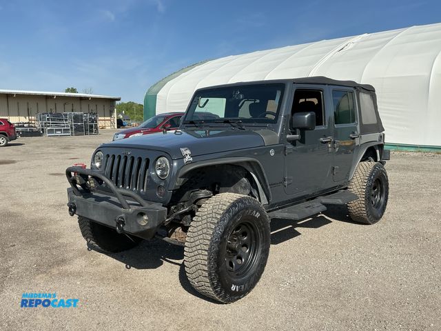 Lot 2-90217 - 2016 Jeep Wrangler Unlimited Sport 4WD SUV 4x4