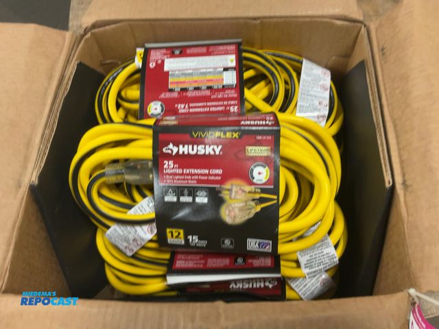 Lot 2-21109 - (8) New Husky VividFlex 25' Extension Cords, 12 Gauge, 15 Amps, 125 Volts