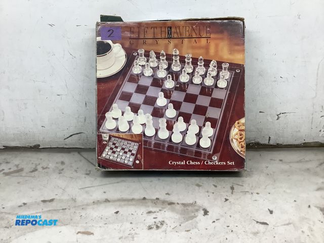 Lot 2-99191 - Glass chess set - complete in original box