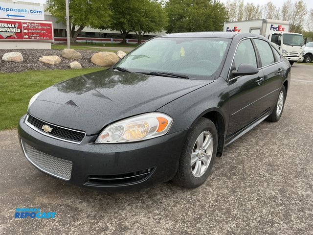Lot 2-53559 - 2016 Chevrolet Impala Limited LS Sedan FWD