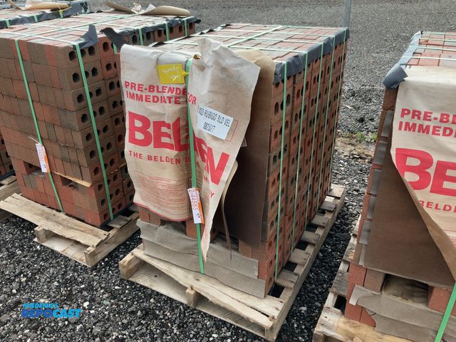 Lot 2-44583 - New Belden Brick Company (1) Pallet of MOD RUBIGO BLD VEL 082527 Rubigo Red Velour Brick