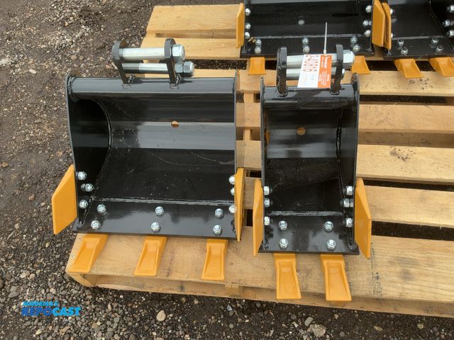 Lot 2-40816 - (2) New SDLANCH Mini Excavator Buckets with Teeth for Chinese Mini Excavators, approx. 9" and 16" wi...