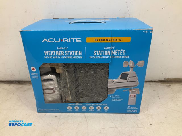 Lot 2-19562 - AcuRite my backyard series weather station