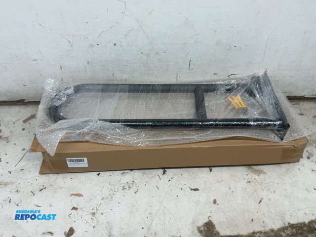 Lot 2-60257 - 29.5” Shower Assist Handle