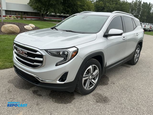 Lot 2-41171 - 2020 GMC Terrain SLT SUV FWD