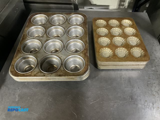 Lot 2-55052 - Lot including (9) Williams &amp; Sonoma brand 12-cup mini tart/quiche pans, and (3) 12-cup muffin pa...