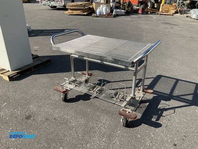 Lot 2-75140 - Stainless Steel rolling cart, very nice rolling cart, heavy duty, 28wx40Lx32h, used condition
