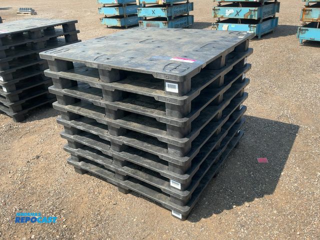 Lot 2-20618 - (8) Poly Skids, forkable from all sides, 48"x48"