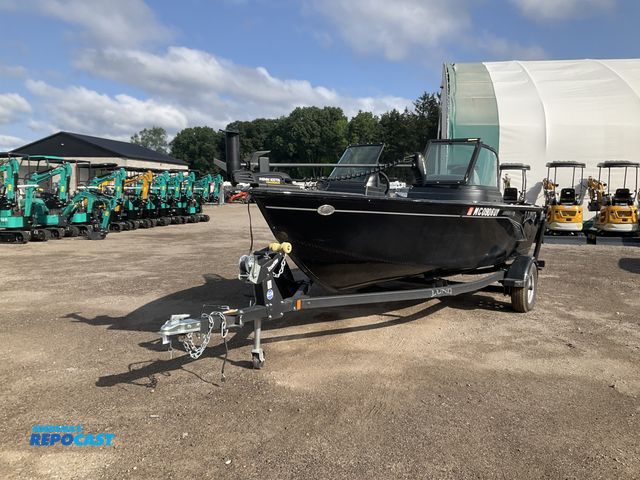 Lot 2-30211 - 2023 Lund 1650 Rebel XL 16' 7" Boat