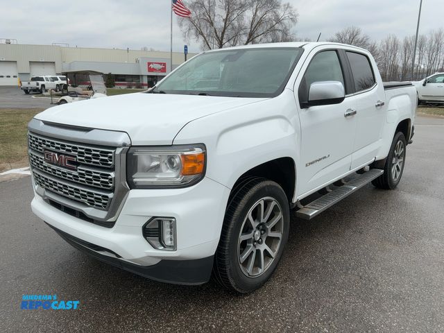 Lot 2-40409 - 2021 GMC Canyon Denali Crew Cab 4WD Crew Cab Short Box Pickup Truck 4x4