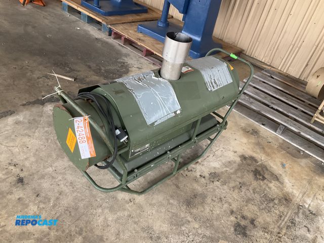 Lot 2-42488 - HDT Campire multi-fuel space heater