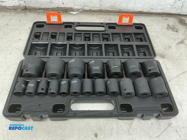 Repocast.com - Lot 2-23102 - VEVOR Impact Socket Set model #1/2” - 19PC ...