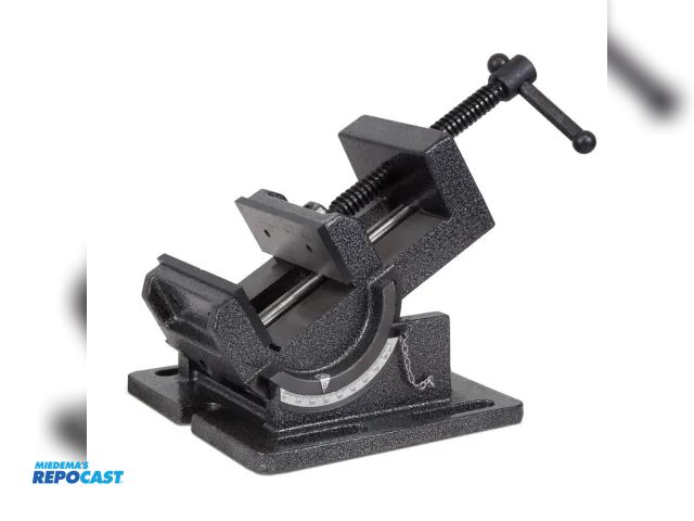 Lot 2-13767 - WEN TV434 4.25 in. Industrial Strength Benchtop and Drill Press Tilting Angle Vise
