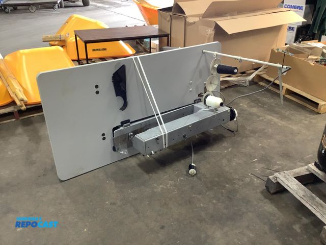 Lot 2-93221 - Limservo XC-FTP-20-05 3 phase Commercial long arm sewing machine